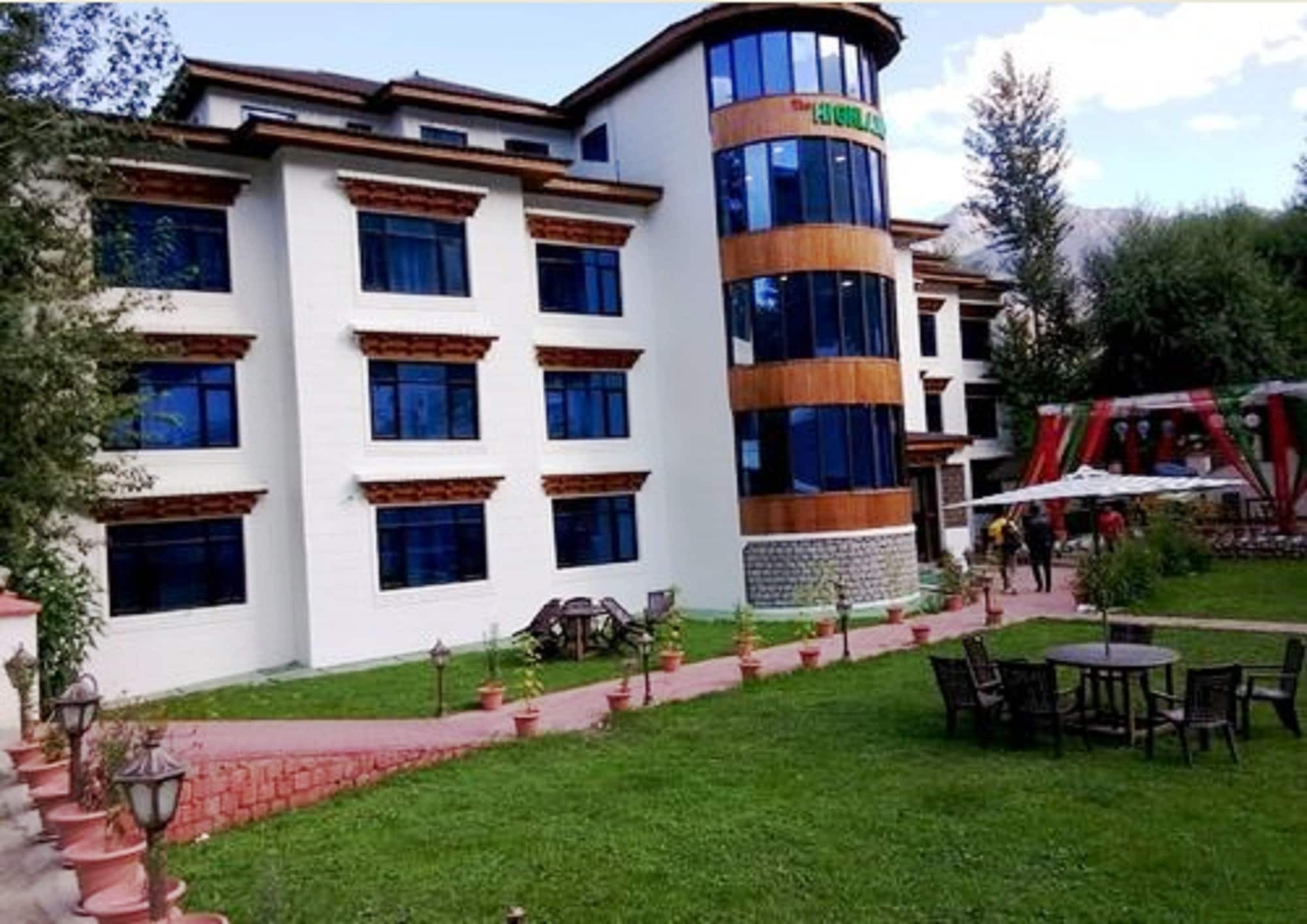 The Highland Mountain Resort & Spa Kargil Dış mekan fotoğraf